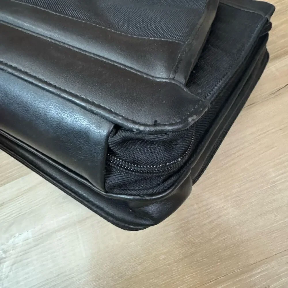 Ogio Top Handle Briefcase Storage Bag Black Buisness Portfolio Laptop Travel